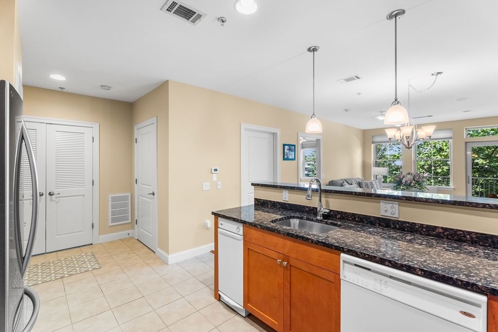 2-209 Harvest Drive #209 North Andover — Photo 16 of 34