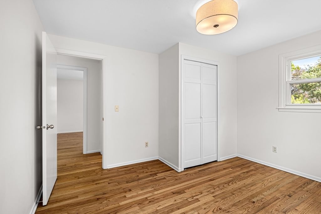 1747 Highland Avenue Fall River — Photo 24 of 35