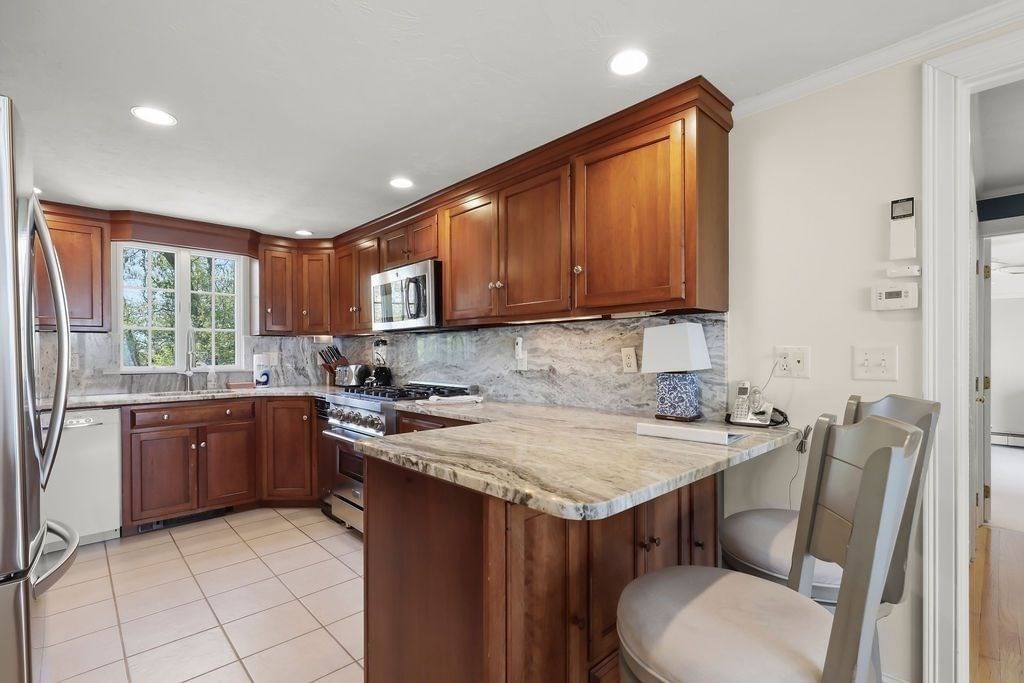 3 Ellisville Drive Plymouth — Photo 12 of 42