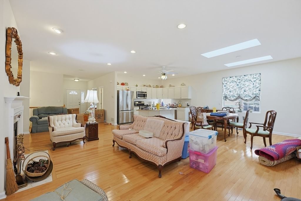 109 Old Field Road #109 Plymouth — Photo 13 of 37