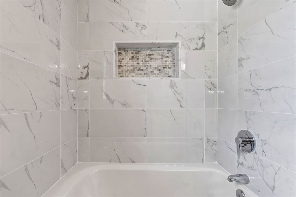 853 Washington Street #6 Canton — Photo 14 of 28