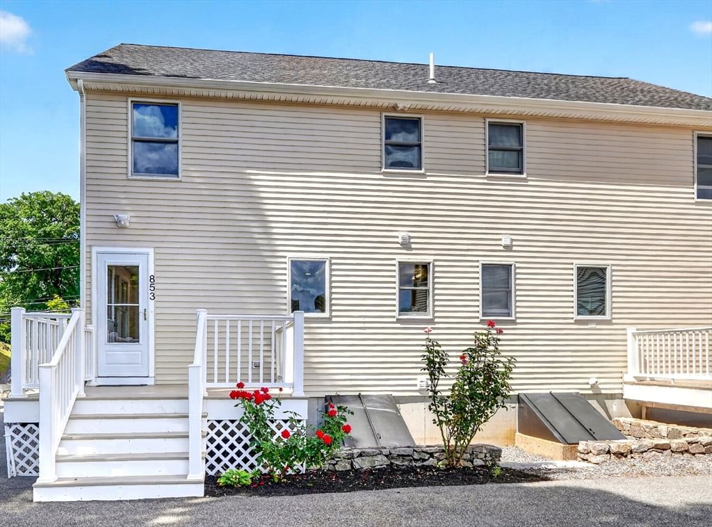 853 Washington Street #6 Canton — Photo 27 of 28