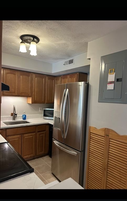 109 Oak Ln #6 Brockton — Photo 7 of 8