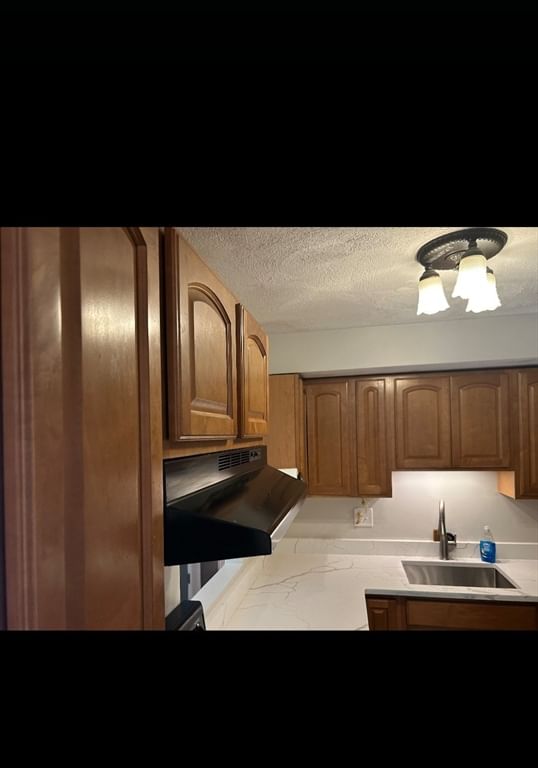 109 Oak Ln #6 Brockton — Photo 8 of 8