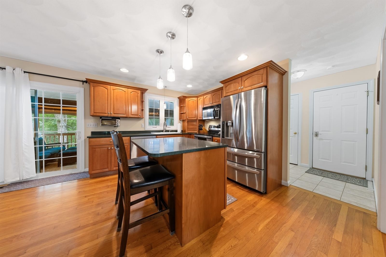 115 Cathedral Drive Attleboro — Photo 11 of 38