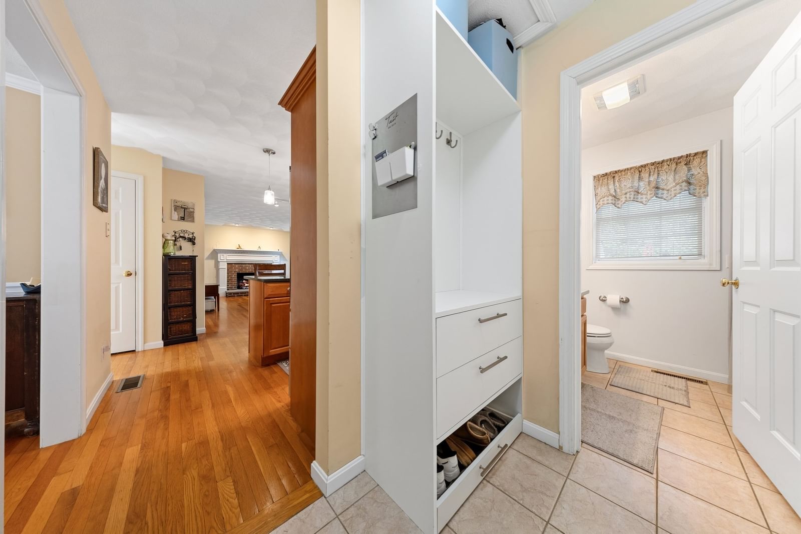 115 Cathedral Drive Attleboro — Photo 16 of 38