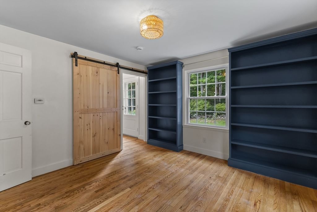 109 Rutherford Rd Oakham — Photo 14 of 42