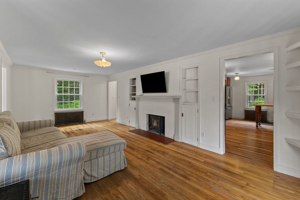 109 Rutherford Rd Oakham — Photo 8 of 42