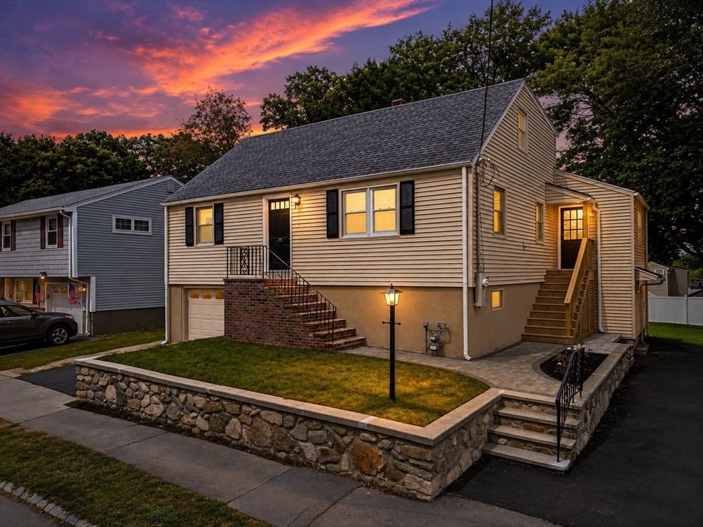 Property at 151 Dartmouth St, Lynn, MA 01904