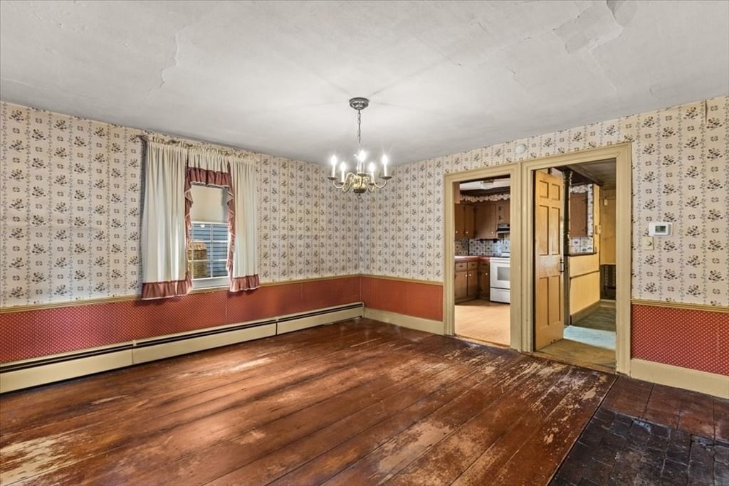 55 Emory St Brockton — Photo 16 of 37