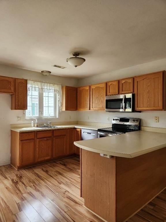 491 Mammoth Rd #9, Londonderry, NH 03053 photo 2