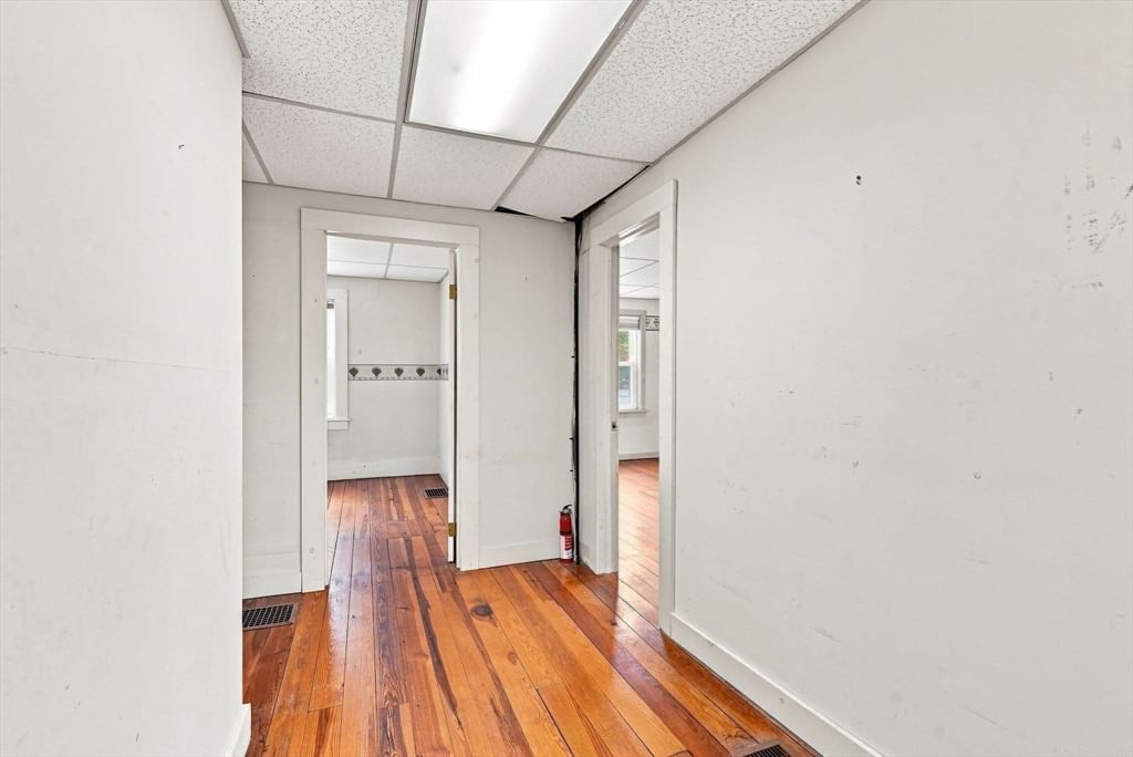 255 Center St Ludlow — Photo 15 of 40