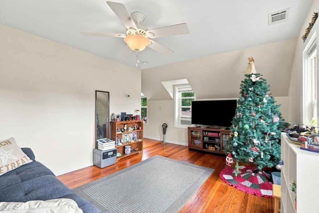 255 Center St Ludlow — Photo 26 of 40
