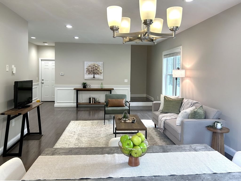 20 Beacon St #20 Shrewsbury — Photo 10 of 30