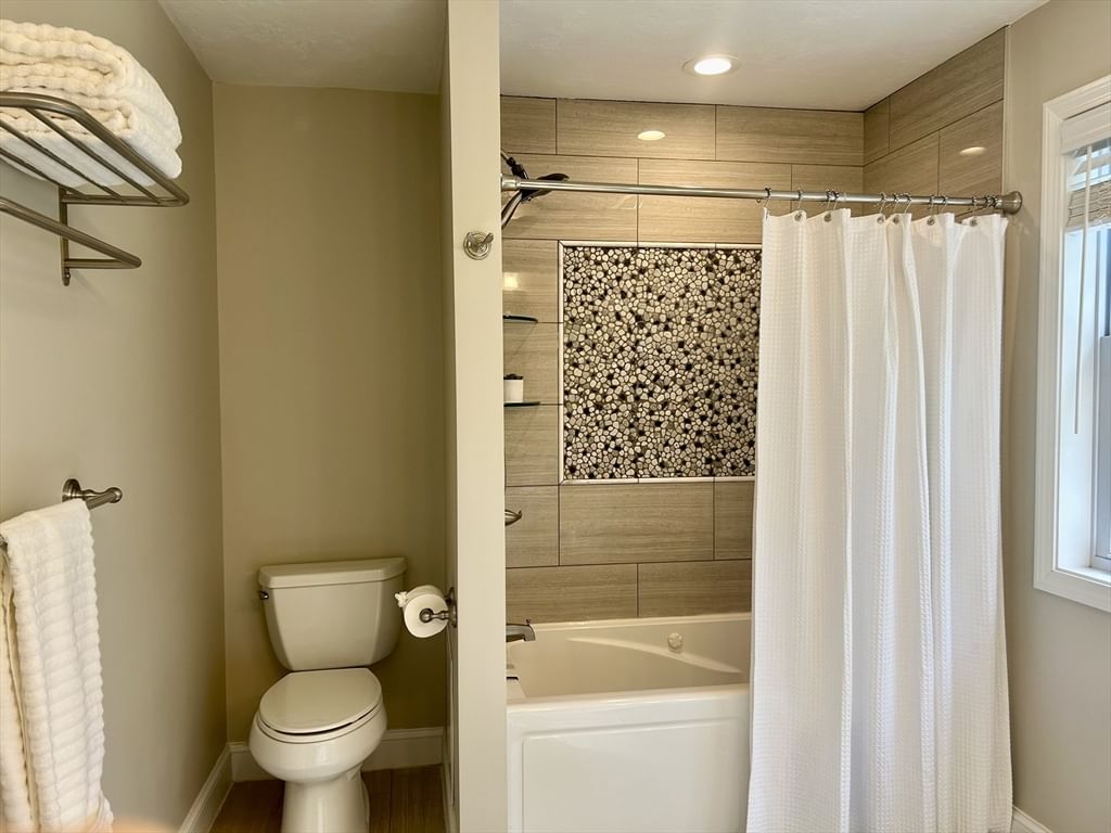 20 Beacon St #20 Shrewsbury — Photo 19 of 30