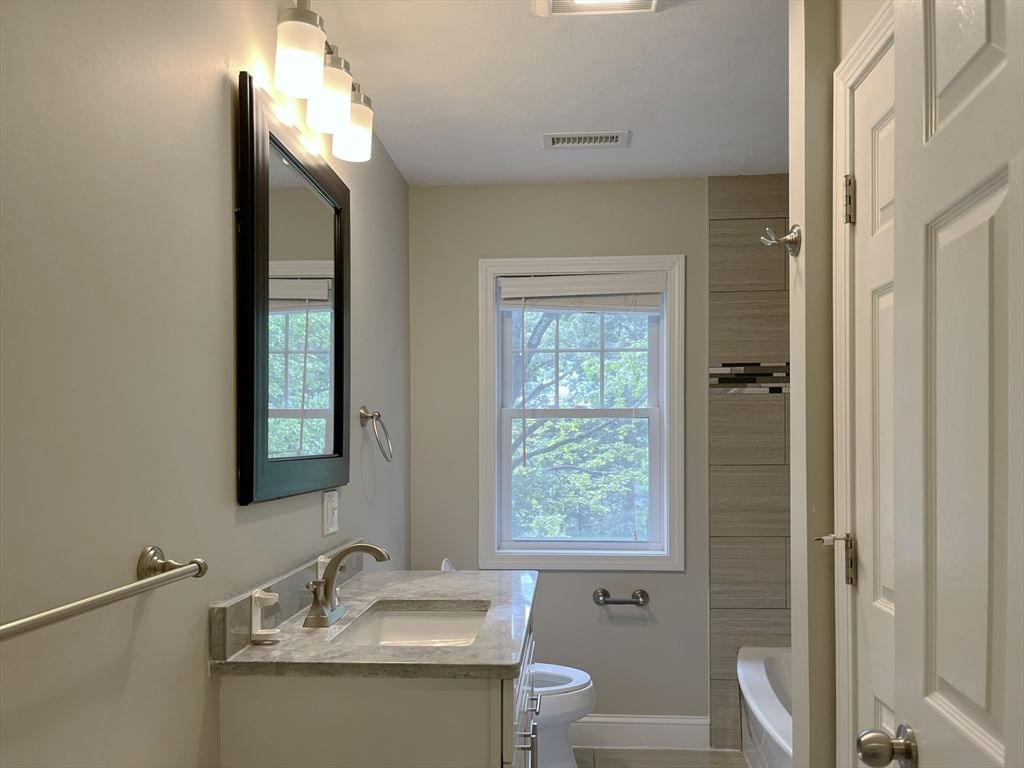 20 Beacon St #20 Shrewsbury — Photo 24 of 30
