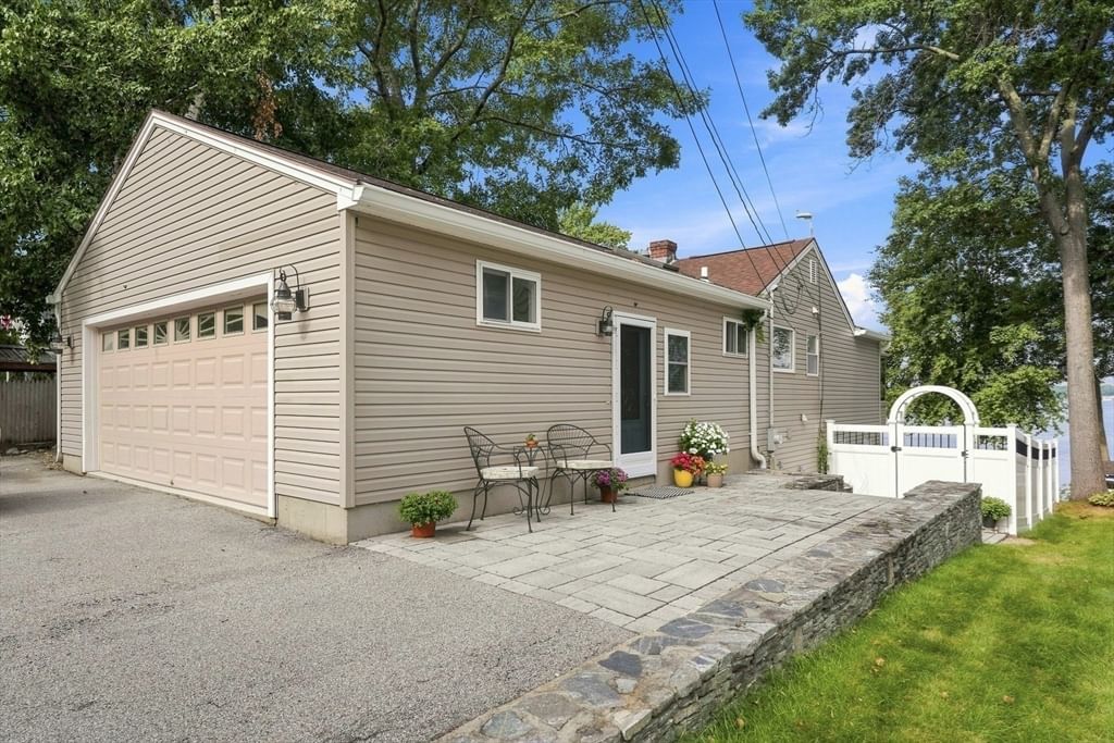 86 Bates Point Rd Webster — Photo 32 of 42