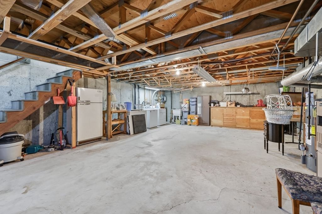 3 Castle Hill Rd #E Agawam — Photo 25 of 41