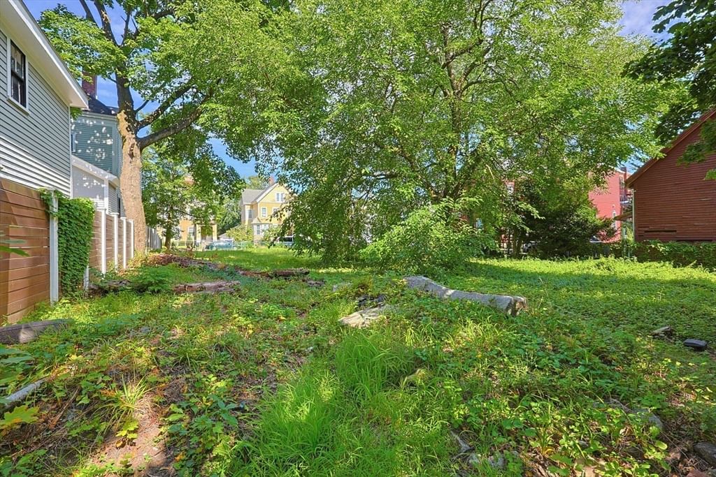 26 & 28 Perrin St Boston — Photo 19 of 25