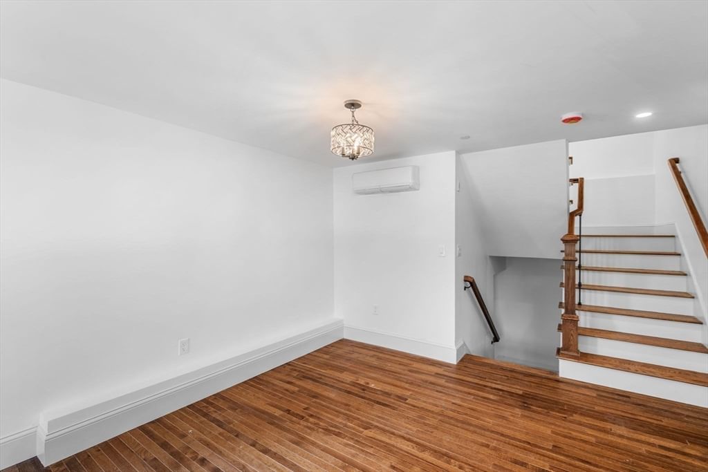 58 Granite Street #4 Gloucester — Photo 25 of 42