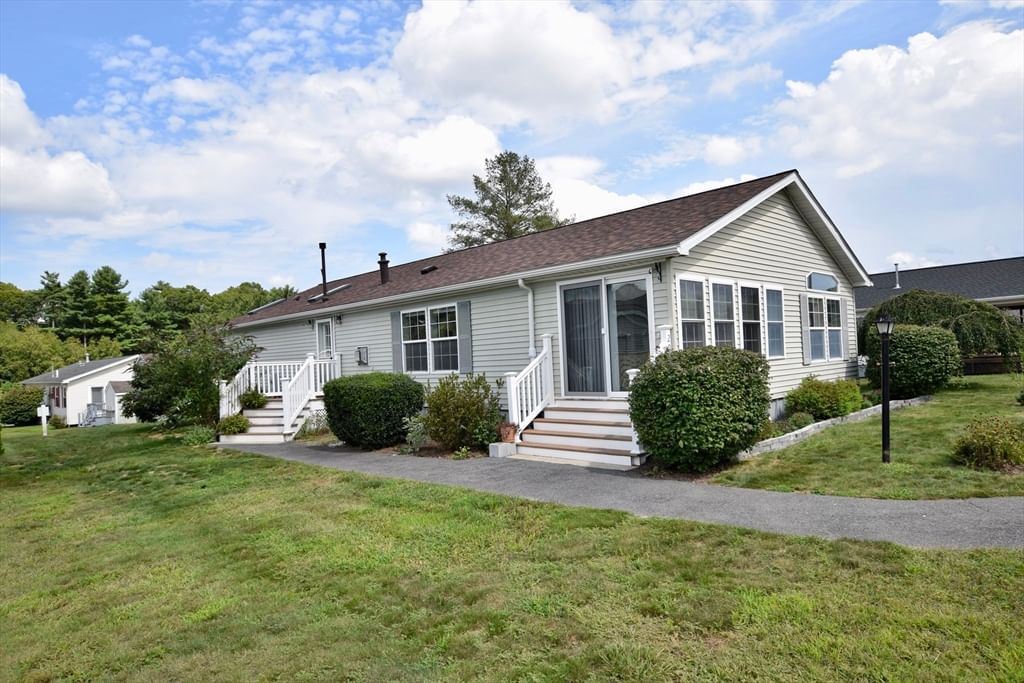Property at 29 Lyn Ln., Middleboro, MA 02346