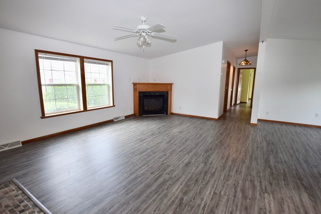 29 Lyn Ln. Middleboro — Photo 11 of 42
