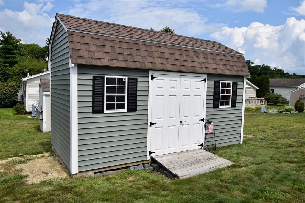 29 Lyn Ln. Middleboro — Photo 40 of 42