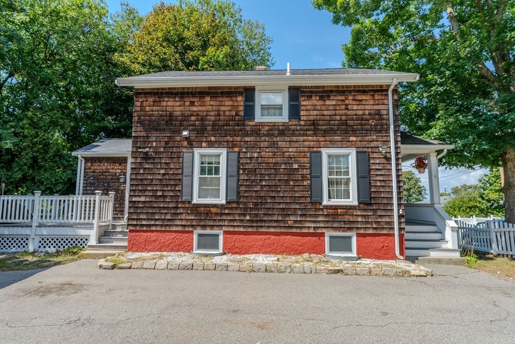 135 Thurber Ave Somerset — Photo 9 of 37