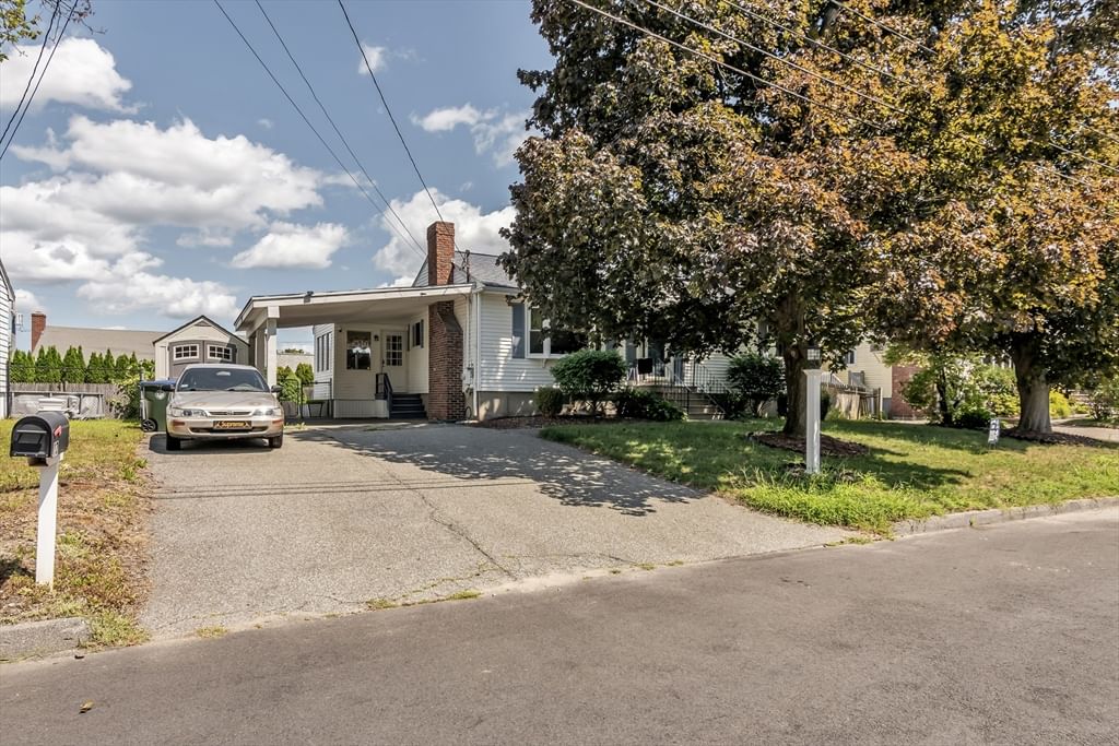 12 Oakland Lawrence — Photo 29 of 33