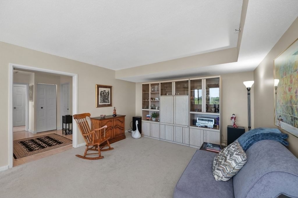 250 Hammond Pond Parkway #1105S Newton — Photo 8 of 27