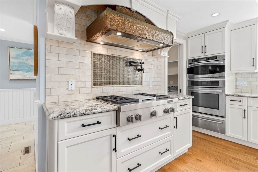 1471 Washington St. Canton — Photo 11 of 42
