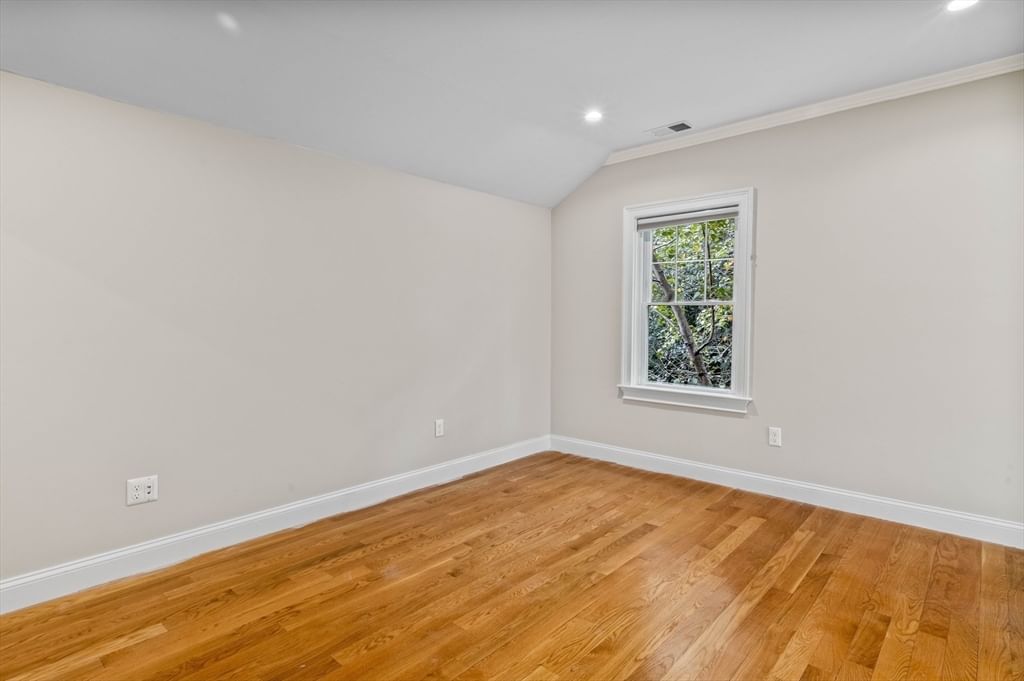 1471 Washington St. Canton — Photo 17 of 42
