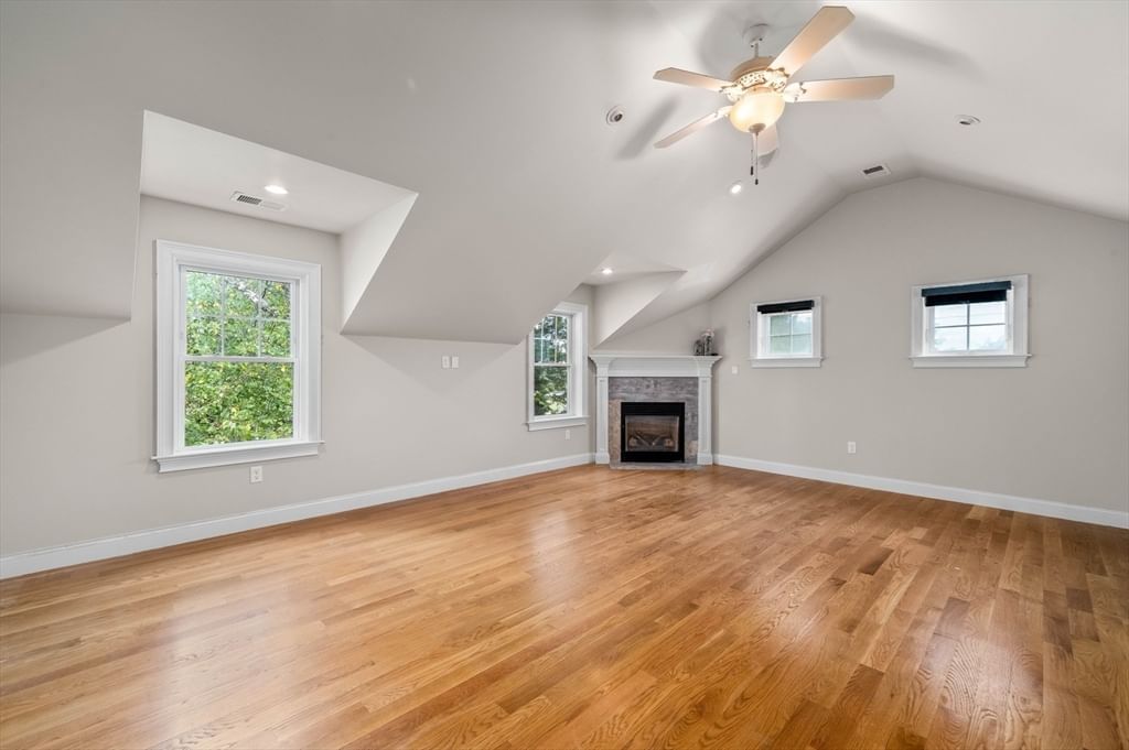 1471 Washington St. Canton — Photo 24 of 42