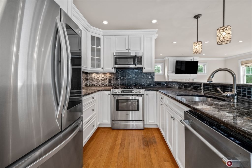 1471 Washington St. Canton — Photo 30 of 42