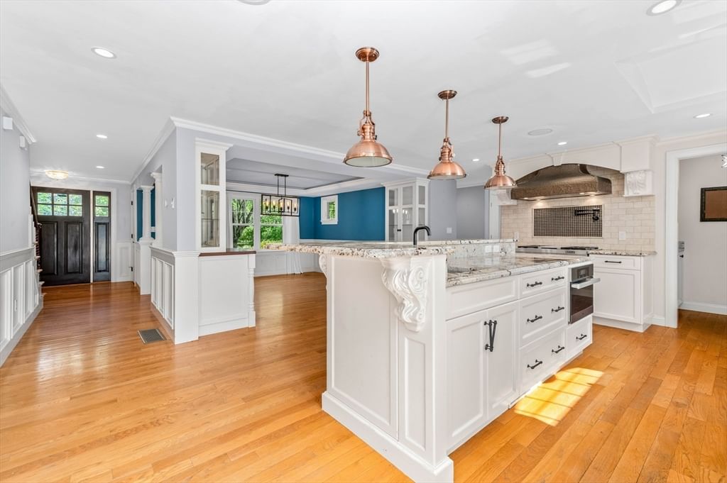 1471 Washington St. Canton — Photo 9 of 42