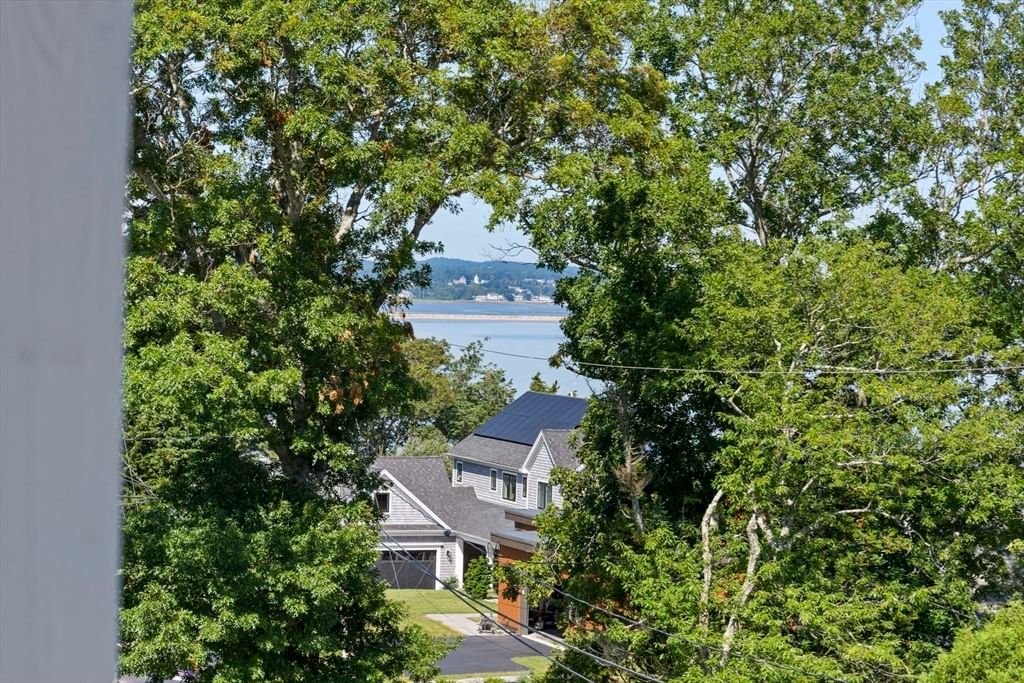 129 Bay Shore Dr Plymouth — Photo 24 of 41