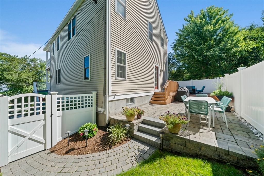 129 Bay Shore Dr Plymouth — Photo 30 of 41