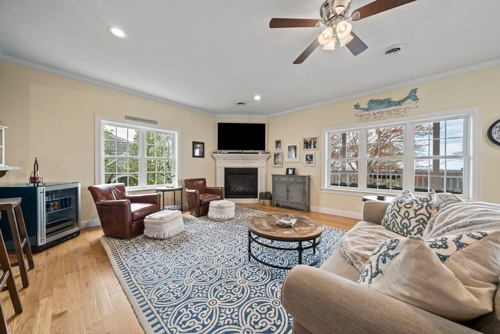 129 Bay Shore Dr Plymouth — Photo 8 of 41