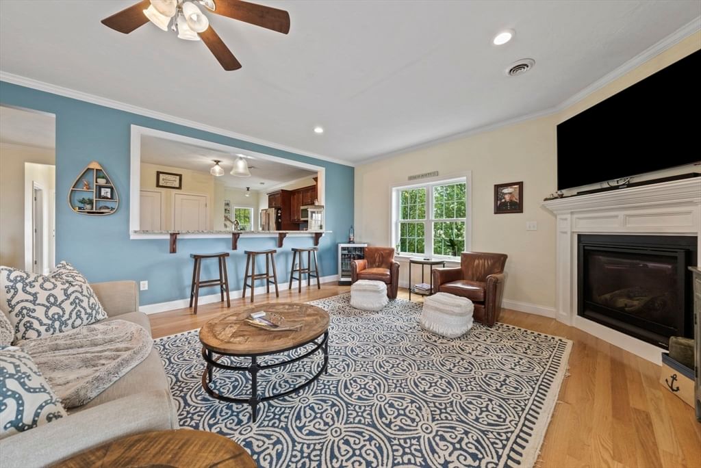 129 Bay Shore Dr Plymouth — Photo 9 of 41