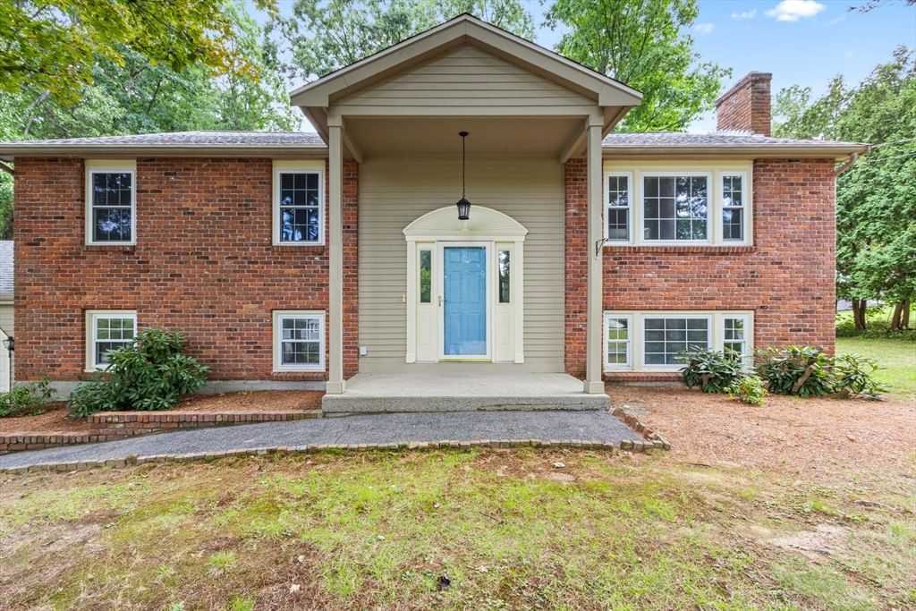 141 Longhill Rd Franklin — Photo 2 of 42