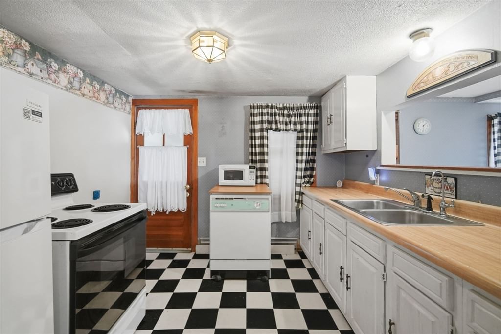 83 Union Rd Wales — Photo 19 of 35