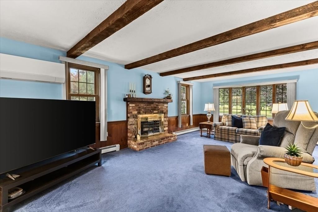 435 Highland Street East Bridgewater — Photo 15 of 42