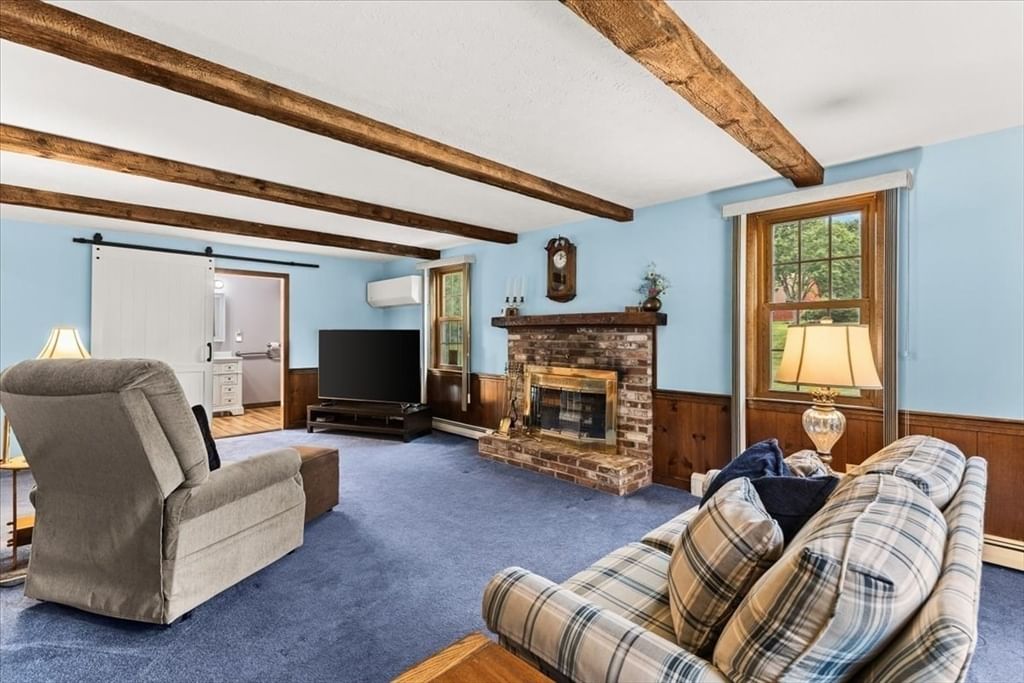 435 Highland Street East Bridgewater — Photo 16 of 42