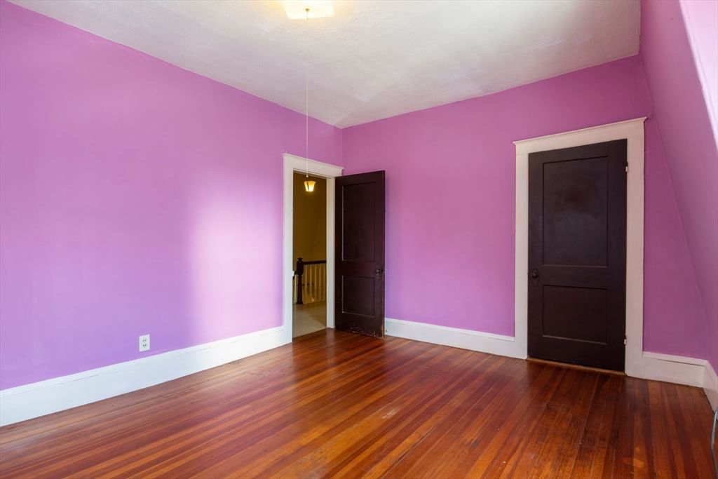 22 Porter St Lynn — Photo 17 of 24