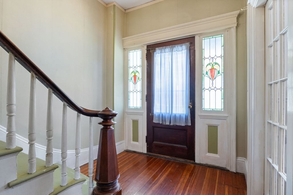 22 Porter St Lynn — Photo 3 of 24