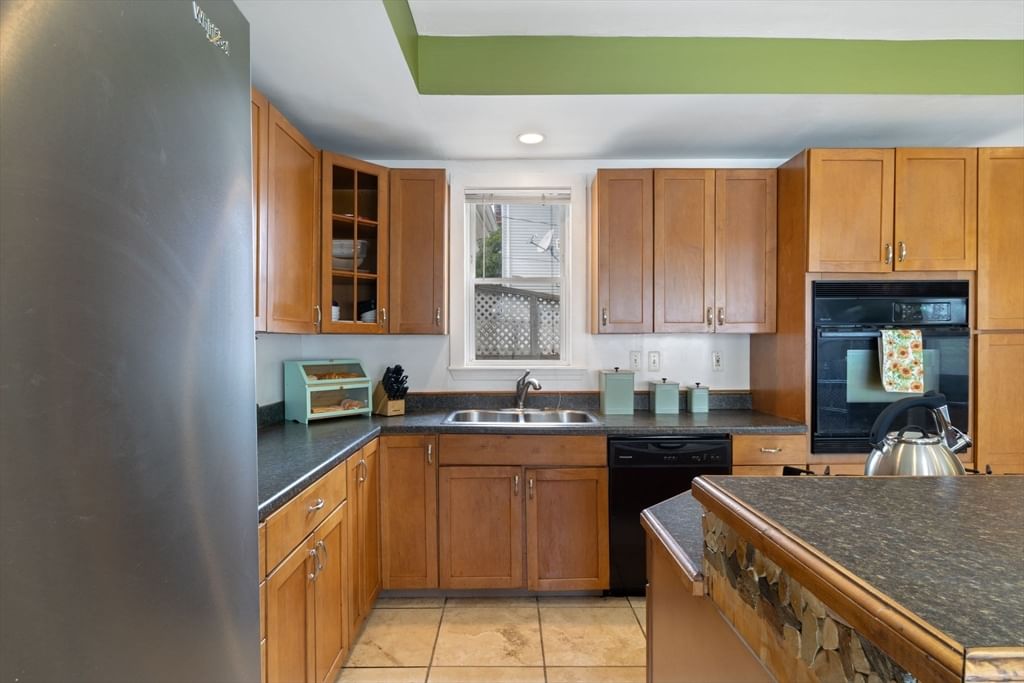 22 Porter St Lynn — Photo 9 of 24