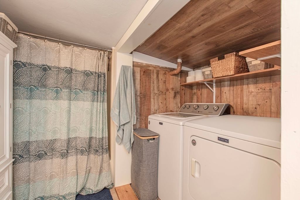 240 Maquan Street Hanson — Photo 26 of 41