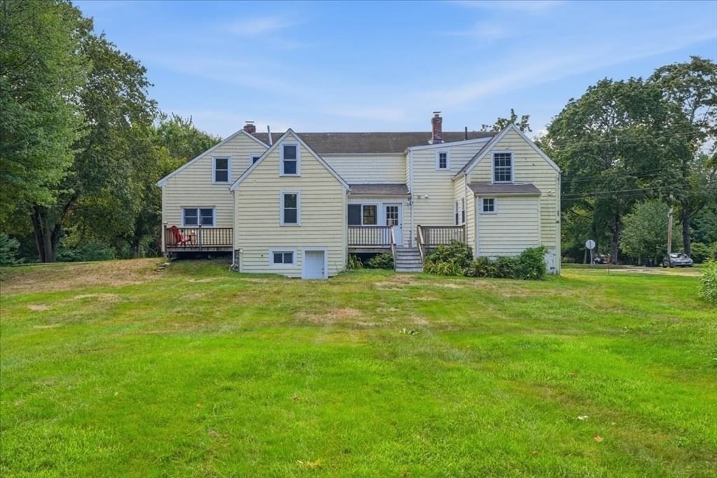 194-196 Hersey St Hingham — Photo 32 of 37