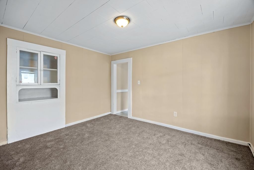 32-34 Pearl St Chicopee — Photo 7 of 21