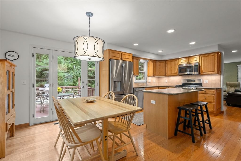 13 Bayberry Rd Raynham — Photo 13 of 42